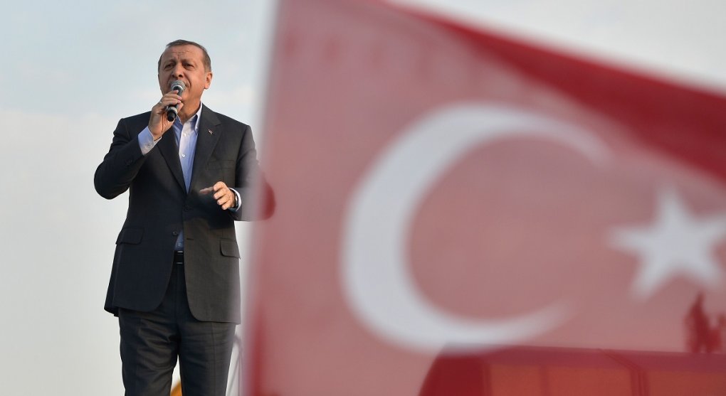 Tayyiplný ostrov. Erdoğan se vrací ke zdravému rozumu, kvůli penězům
