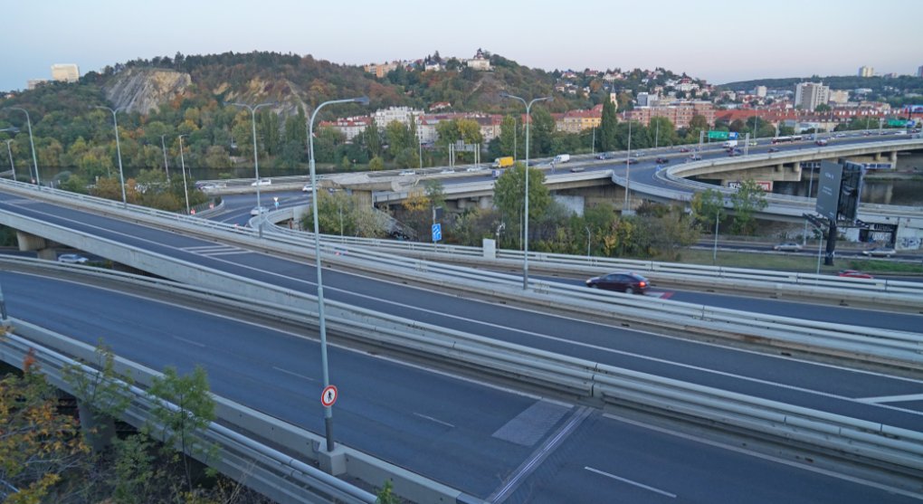 Oprava Barrandovského mostu bude dvakrát dražší