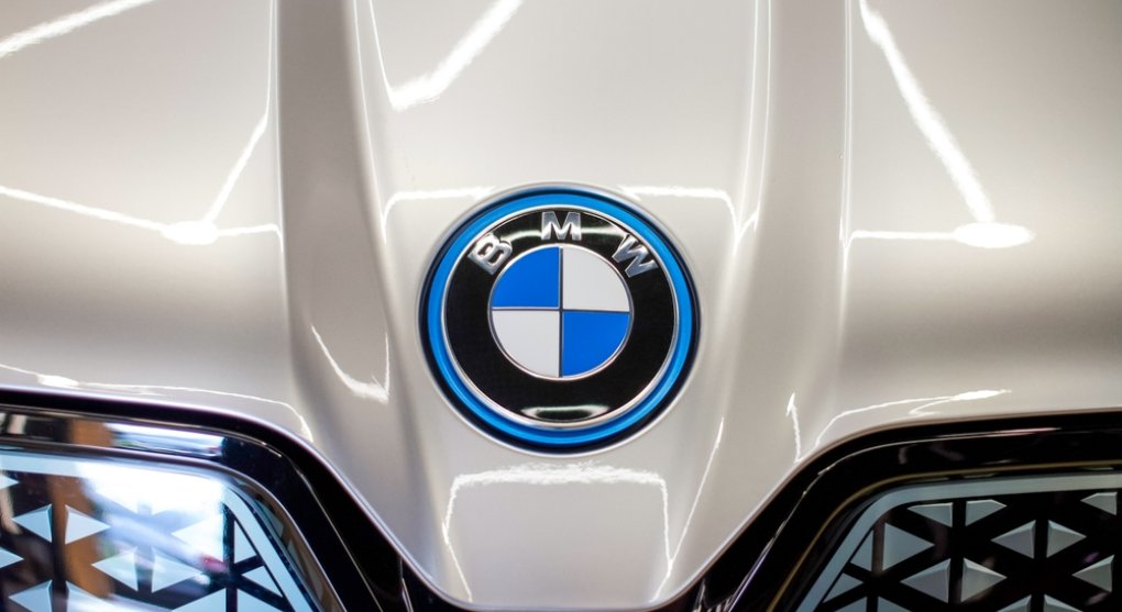 Zisk BMW klesl o 84 procent, zavedení cel v USA se automobilka neobává