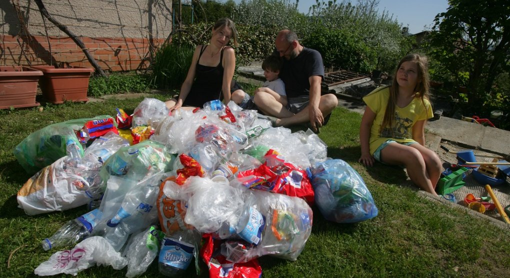 Zákaz jednorázových plastů. Poslanci mají druhý pokus