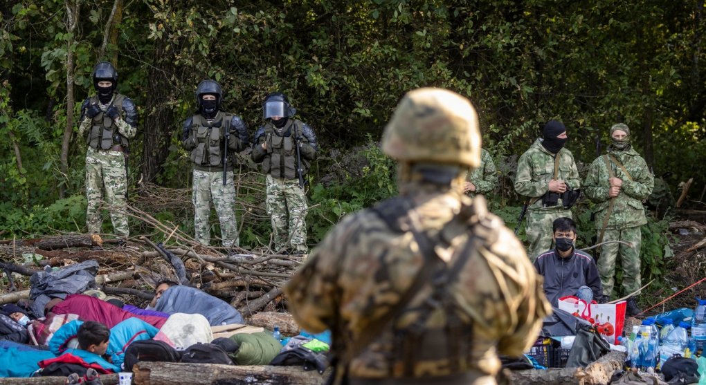 Migranti jako zbraň. Polsko trápí „organizovaní“ uprchlíci z Běloruska