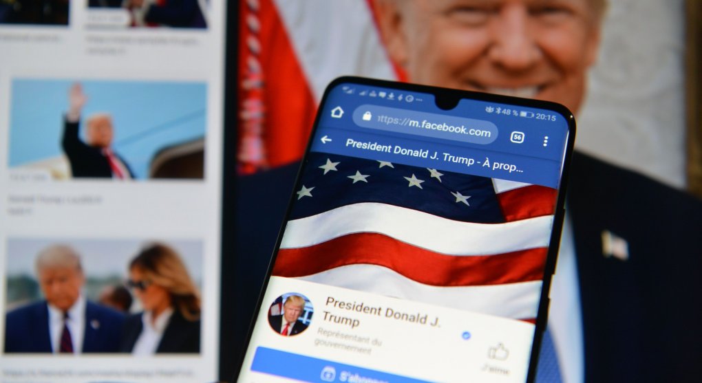 Zakázat Trumpa navždy? Facebook rozhodnutí outsourcuje