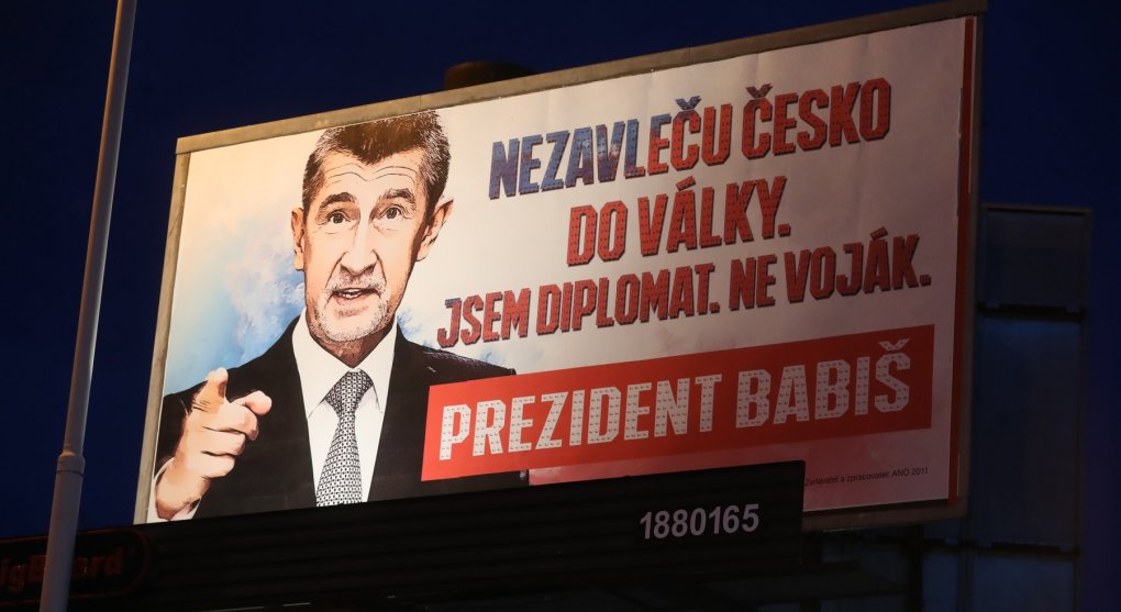 Babiš straší válkou. Nic horšího zatím žádná volební kampaň nepřinesla