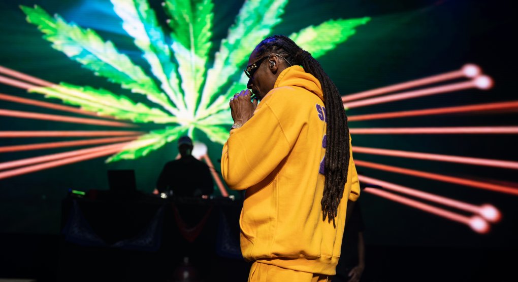 Snoop Dogg otevírá svůj první coffee shop v Amsterdamu