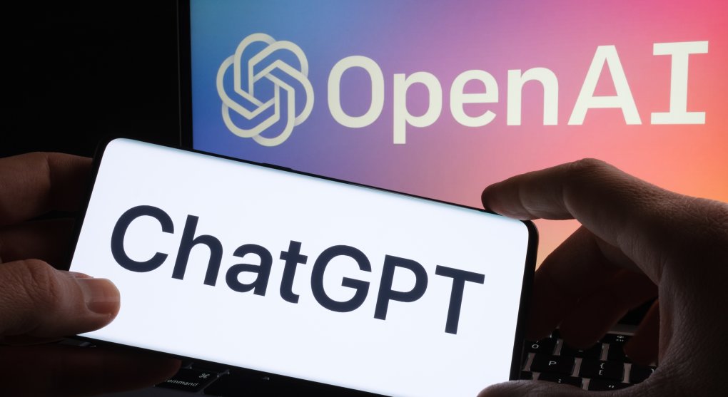 ChatGPT zasáhl rozsáhlý výpadek, miliony uživatelů se nedostanou k umělé inteligenci