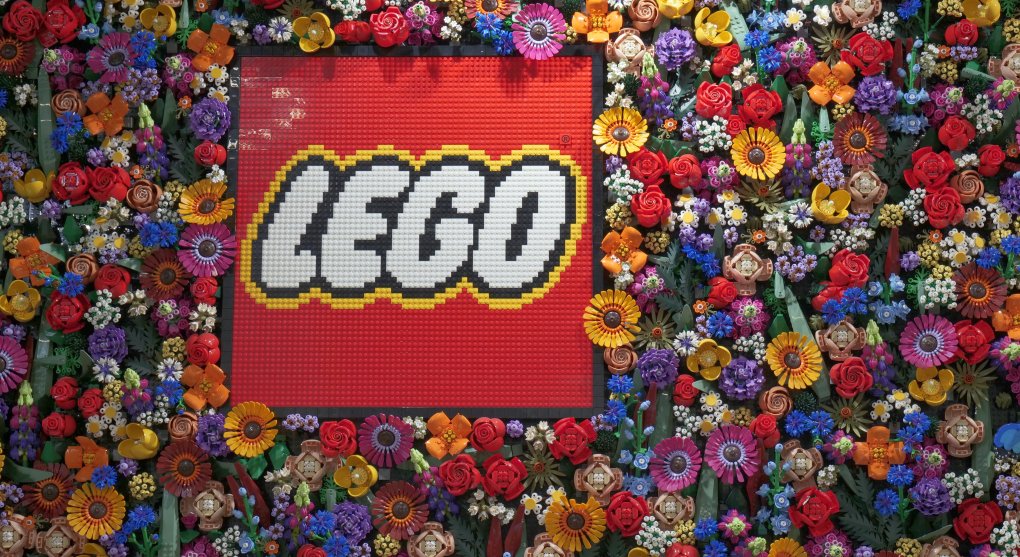 Lego předbíhá konkurenci: Udržitelné kostky jako nový standard