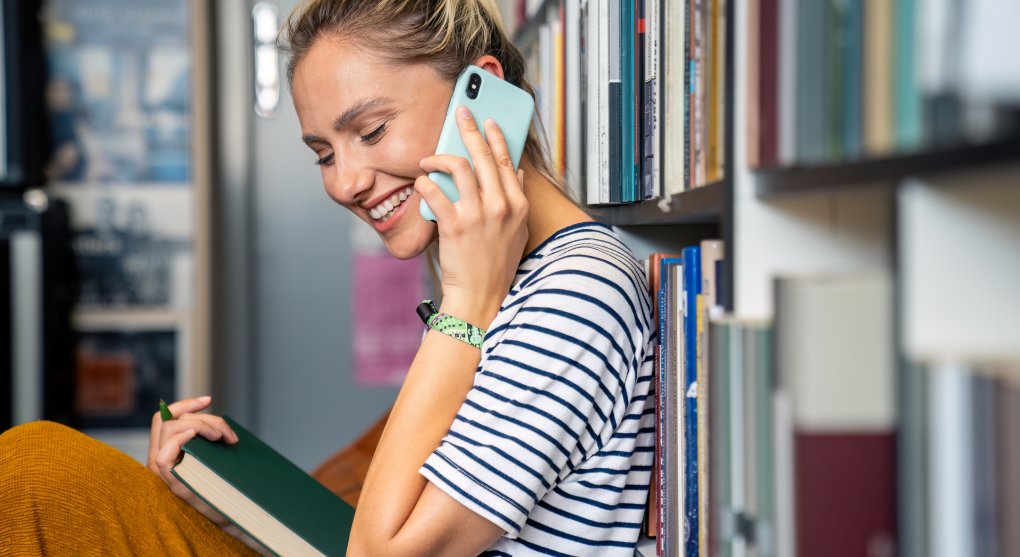 Nová studie: Mobilní telefony nezvyšují riziko rakoviny mozku