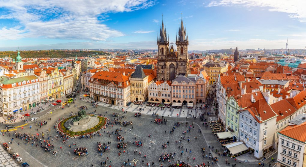 Pražané jsou spokojeni s výší platů. Dotahují se na Berlín a Vídeň