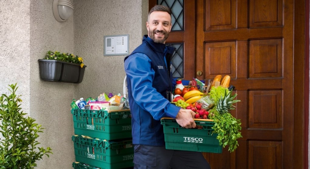 Tesco Online před Vánoci rozšiřuje závozové oblasti a navyšuje kapacity