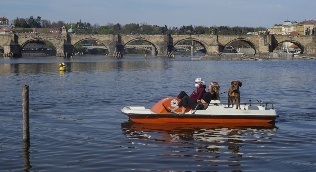 Česko na turisty stále čeká. Nejvíce trpí Praha