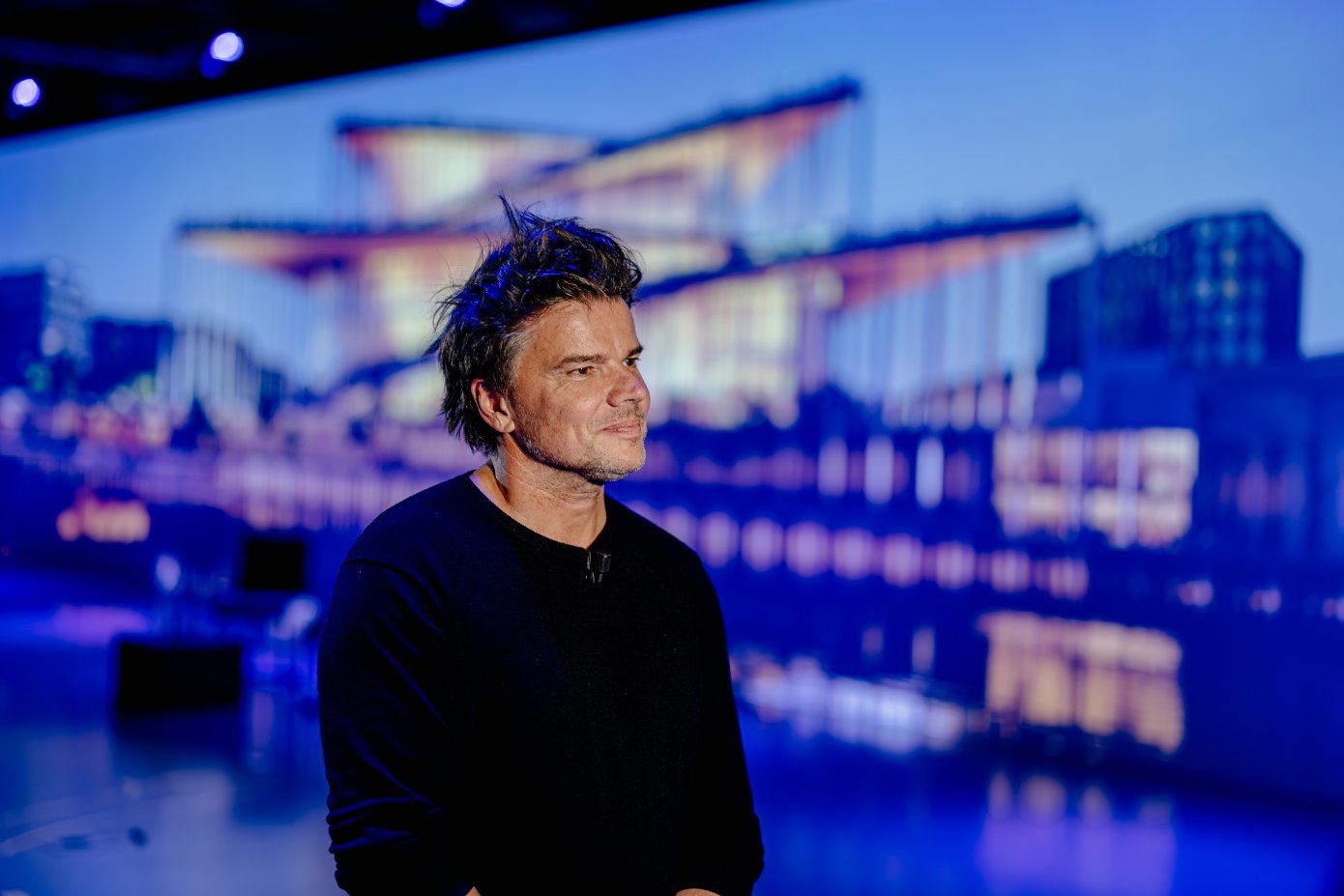 Zakladatel a kreativní ředitel dánského architektonického studia BIG Bjarke Ingels.